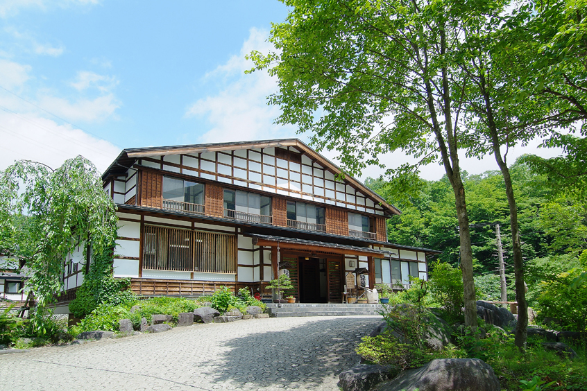 貝掛温泉（湯沢町)